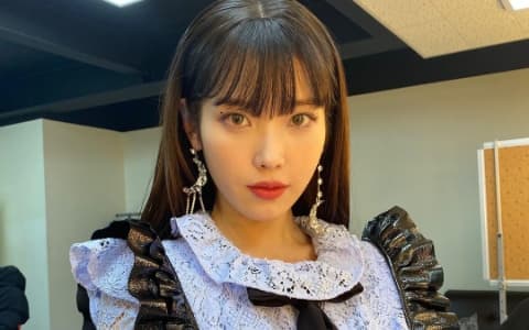 IU新歌《Celebrity》發布五分鐘就破紀錄！超有同感歌詞含義暖哭粉！