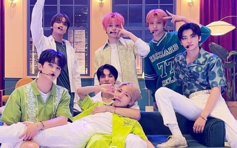 NCT DREAM被私生飯流出照片！不雅手勢引起韓網友討論！