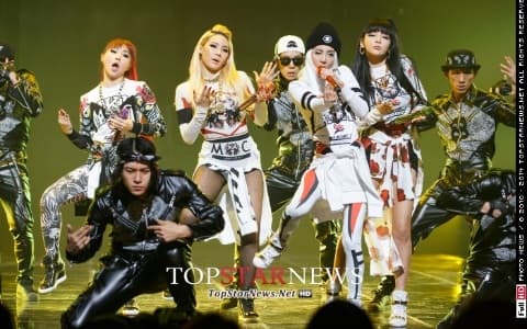 YouTuber李鎮浩公開2NE1解散秘聞！「給梁鉉錫寫了保證書」
