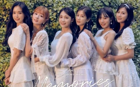 Apink穿回10年前的服裝大跳出道曲！粉絲超感動喊：回憶都回來了！