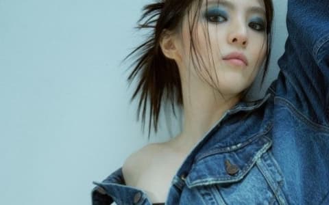 韓韶禧超破格時尚穿搭！肚子上的刺青居然這麼大？