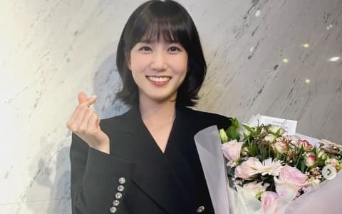 《非常律師禹英禑》朴恩斌認真和粉絲打招呼差點發生意外!嚇壞安全人員:很危險!