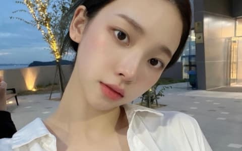 aespa Karina簽名會上令粉絲感動萬分的紙條！韓網稱讚：「Karina是天使！」