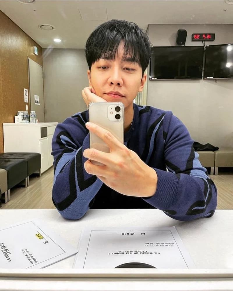 Image Source l leeseunggi.official IG
