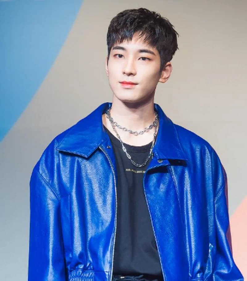 topstarnews