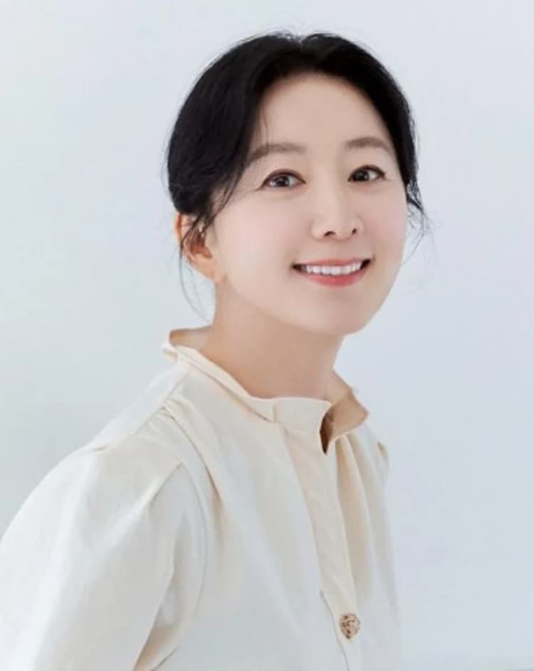 Image Source_Instagram | heeae_official