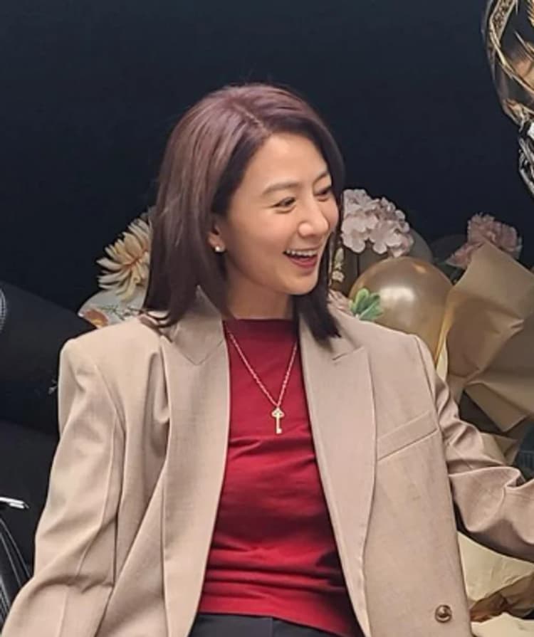 Image Source_Instagram | heeae_official
