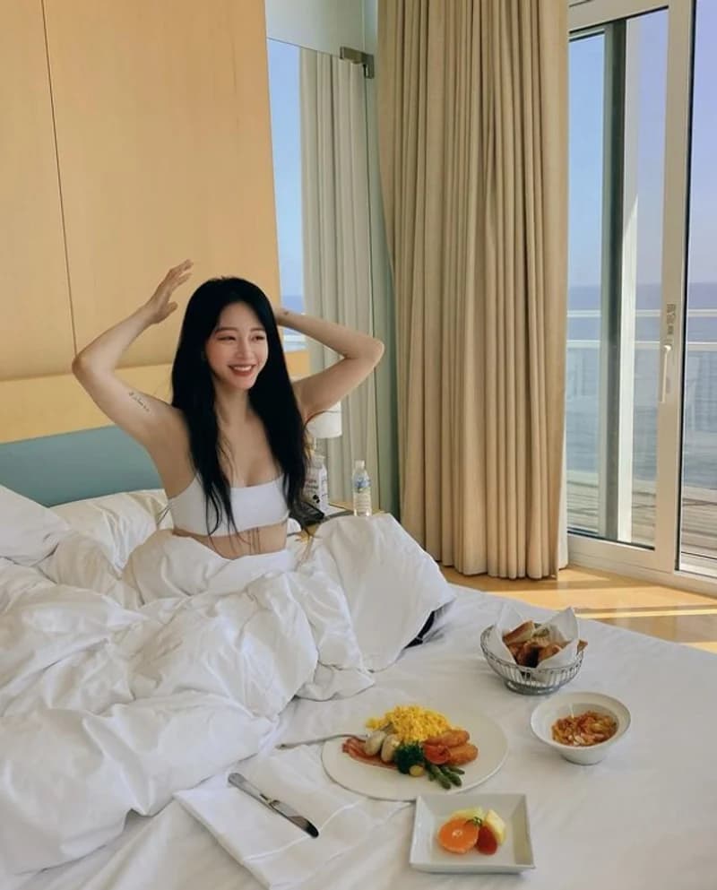 Image Source Instagram|han_ye_seul_