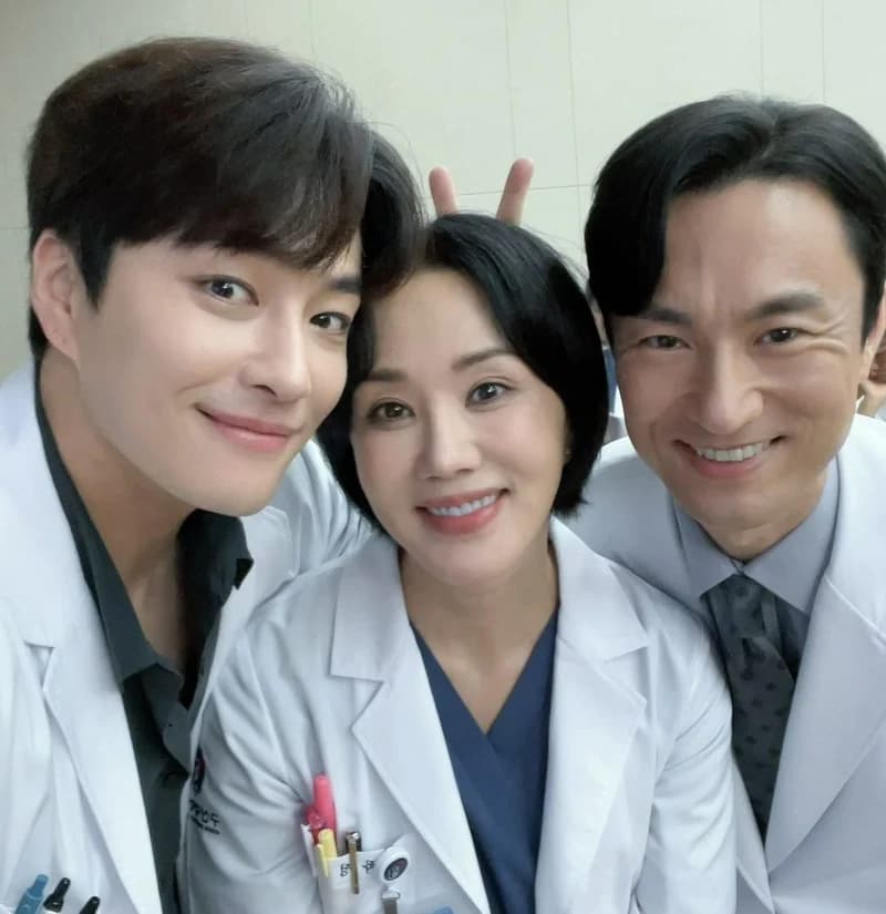 Image Source Instagram|min_woohyuk