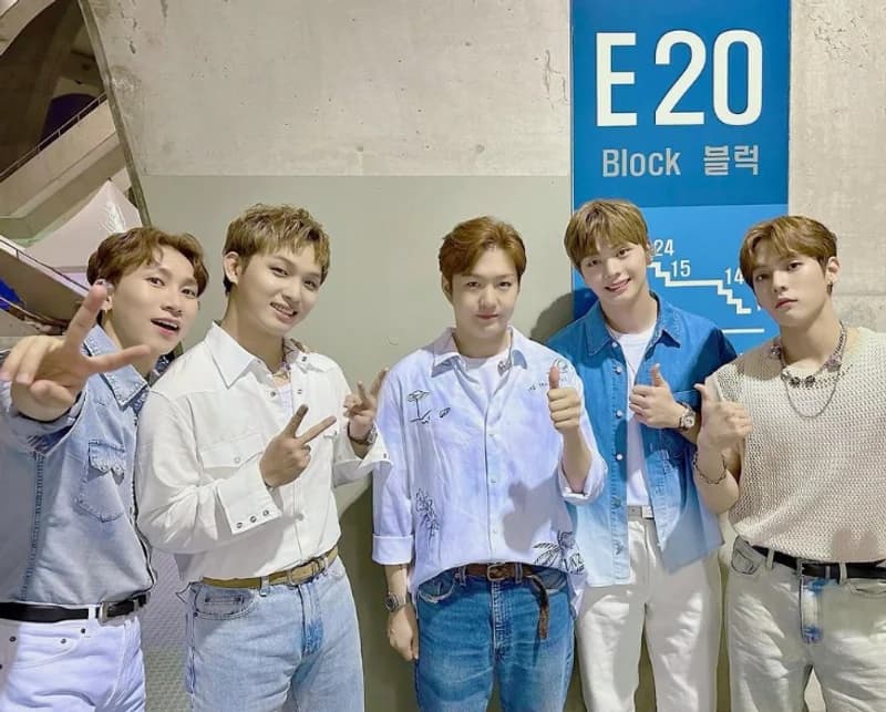 image source|BTOB IG