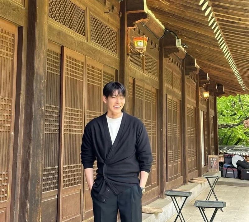 Image Source l ____kimwoobin IG