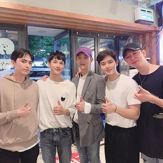 instagram | zeafter