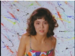 Giphy.com提供