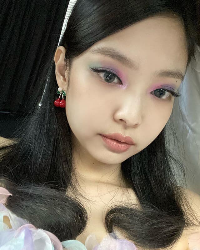 instagram |  jennierubyjane