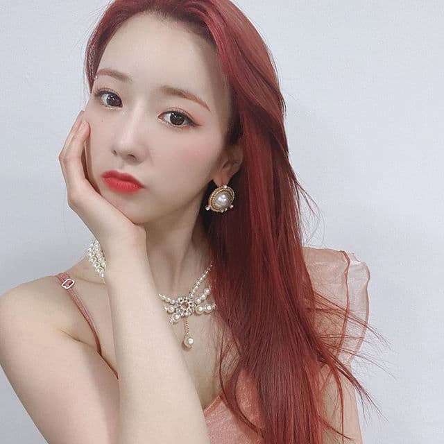 instagram |__yoonbomi__