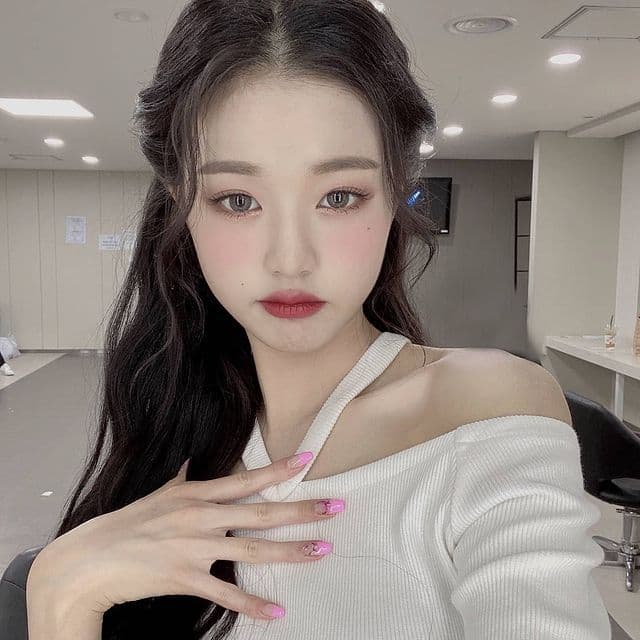 instagram |official_izone