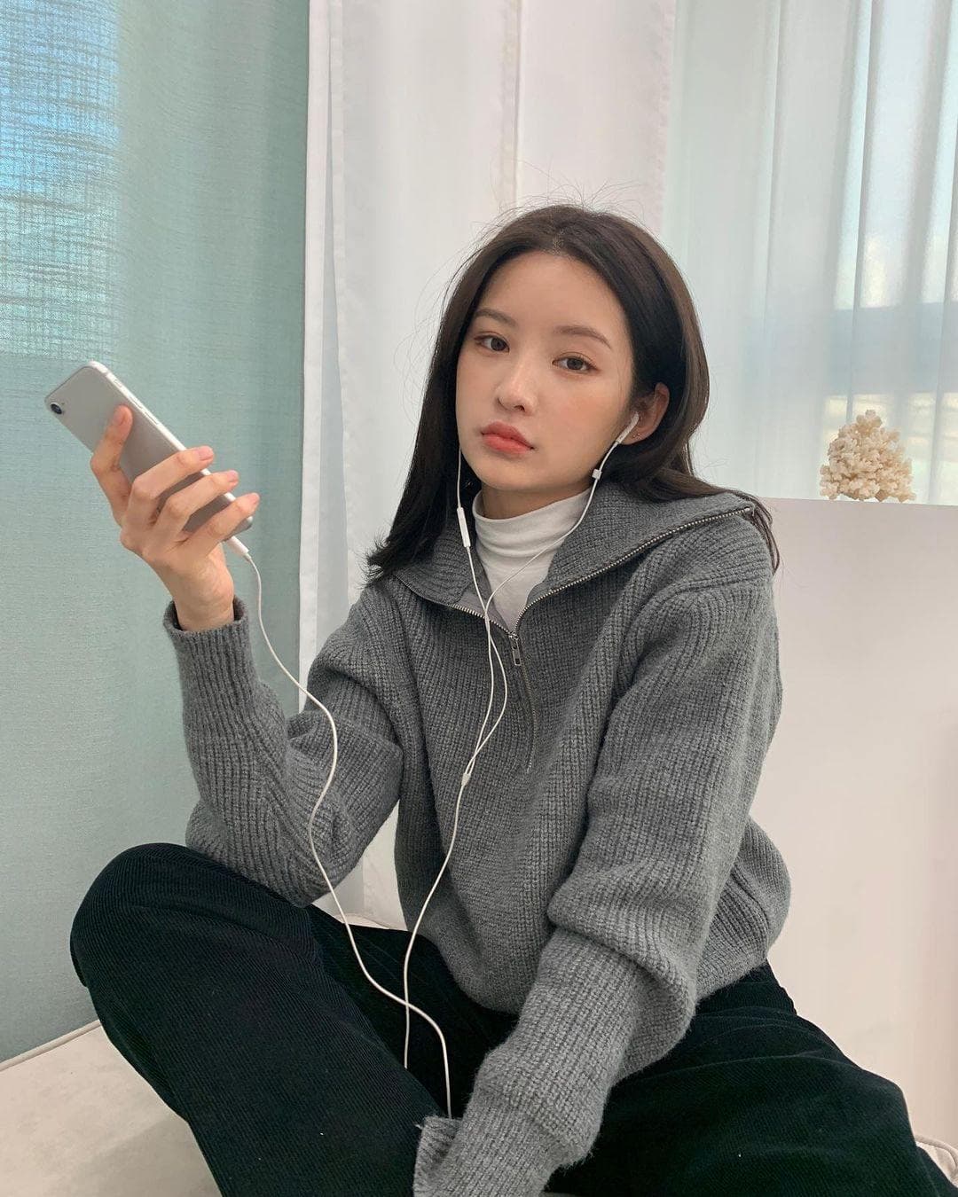 Image Source: instagram | chuu_official
