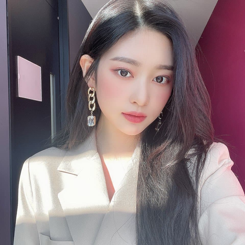 Twitter | official_izone