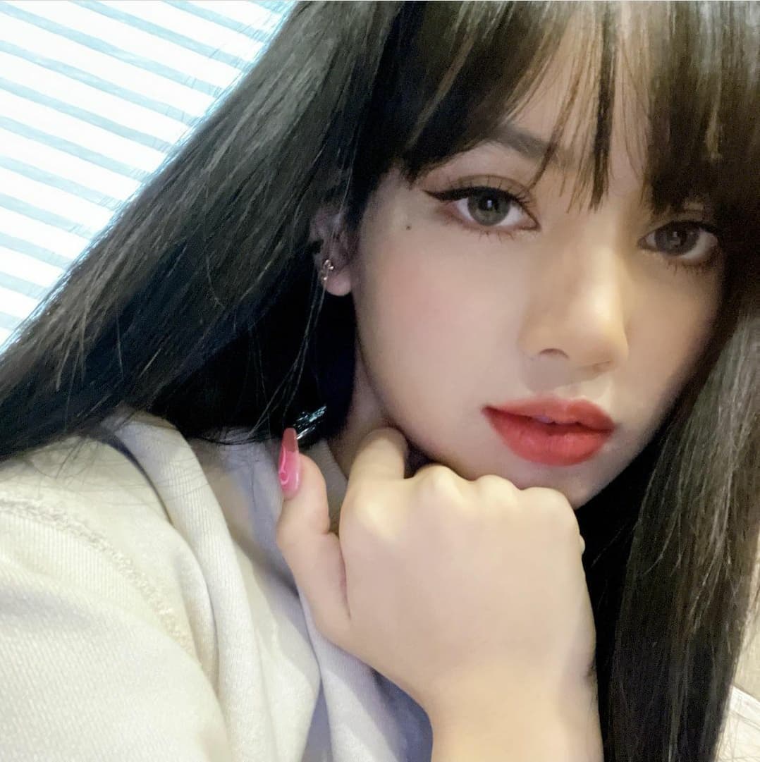 instagram | lalalalisa_m