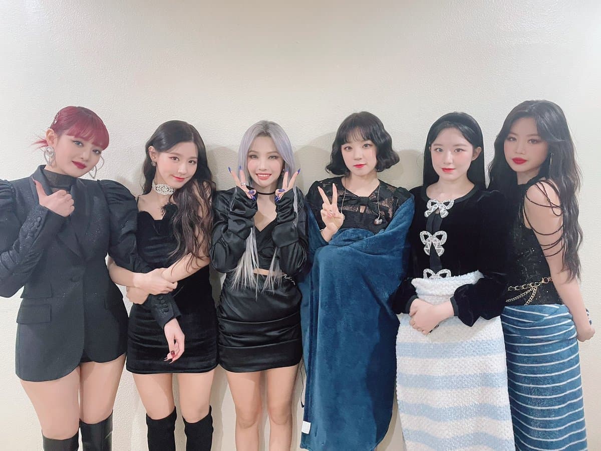 instagram | official_g_i_dle