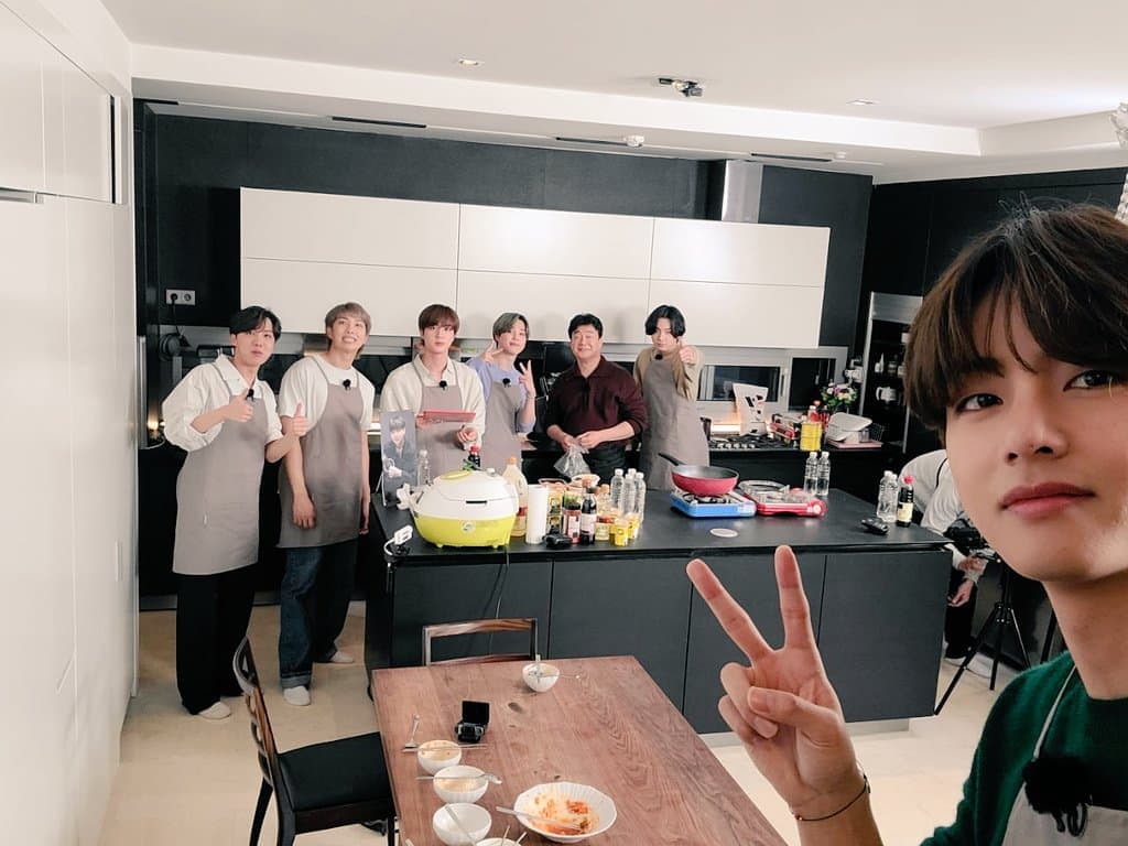 Twitter | BTS_twt