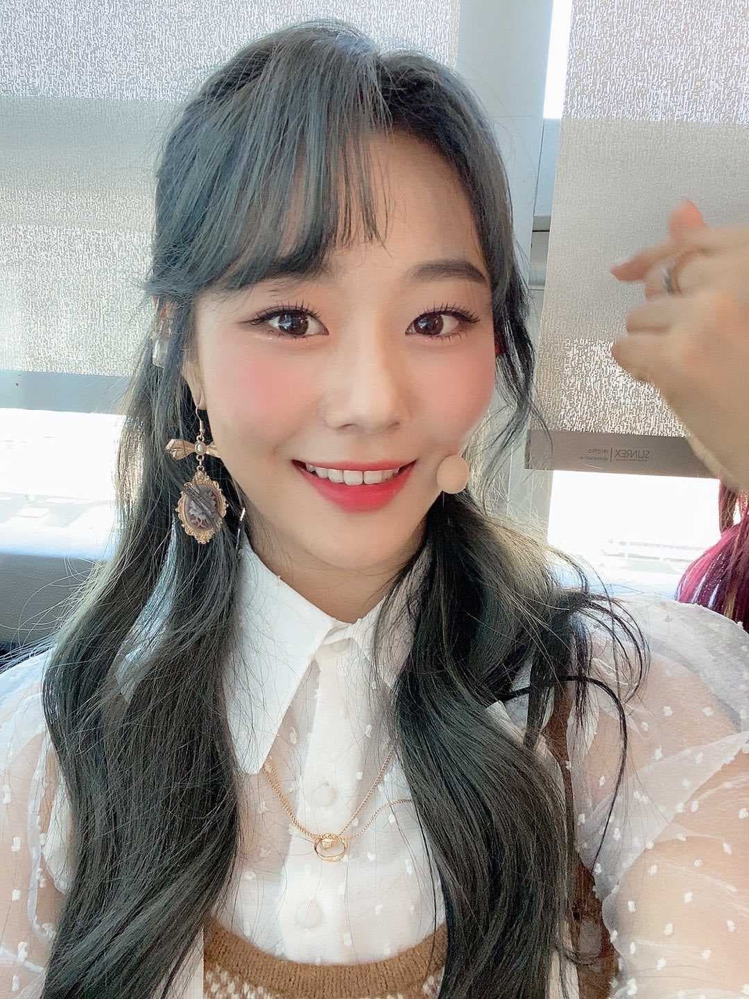 Image Source_Instagram | CherryBullet