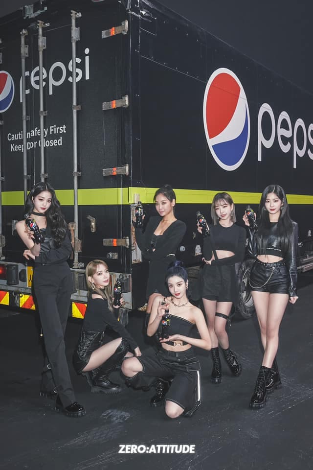 Image Source_Facebook | official.izone