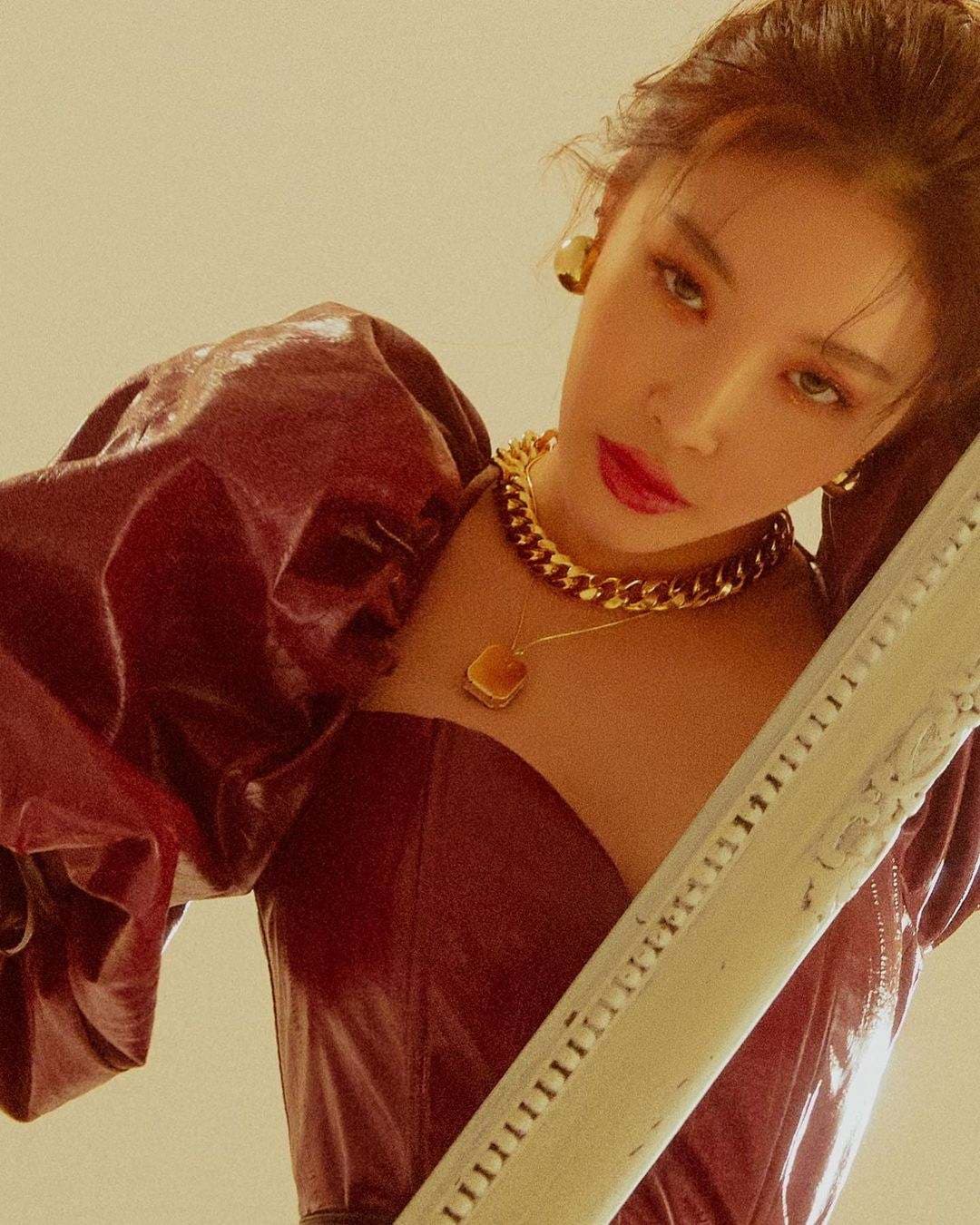 Image Source_Instagram | chungha_official