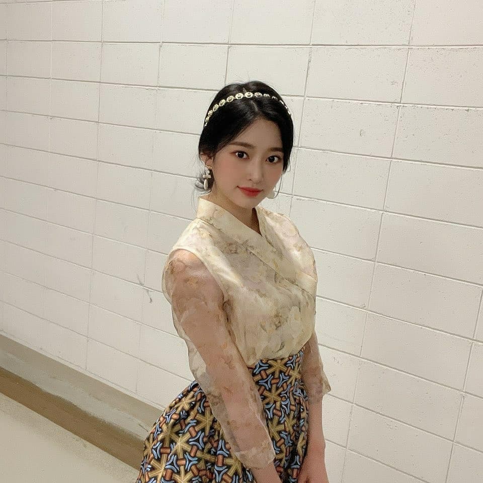 Twitter | official_izone