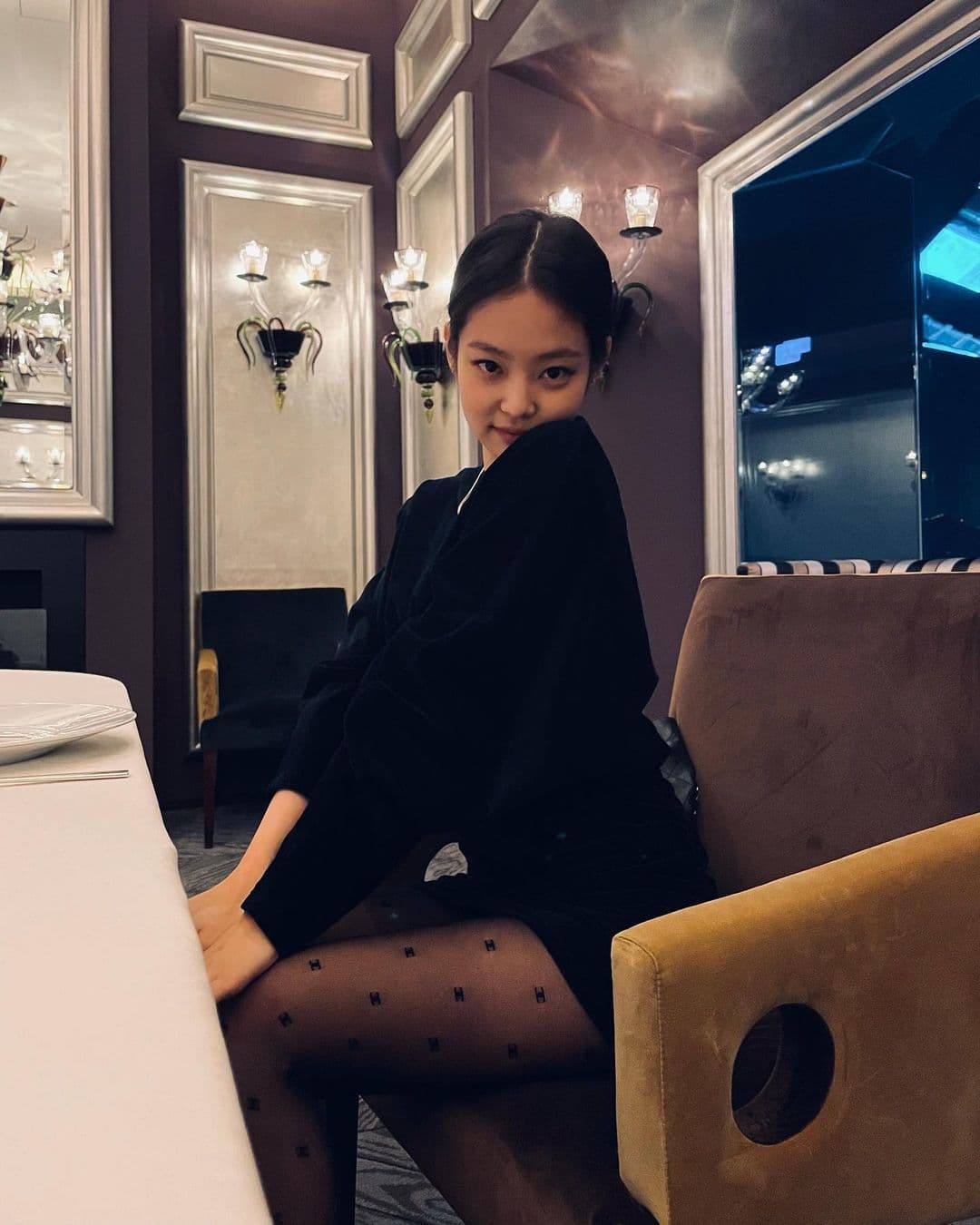 Image Source_Instagram | jennierubyjane