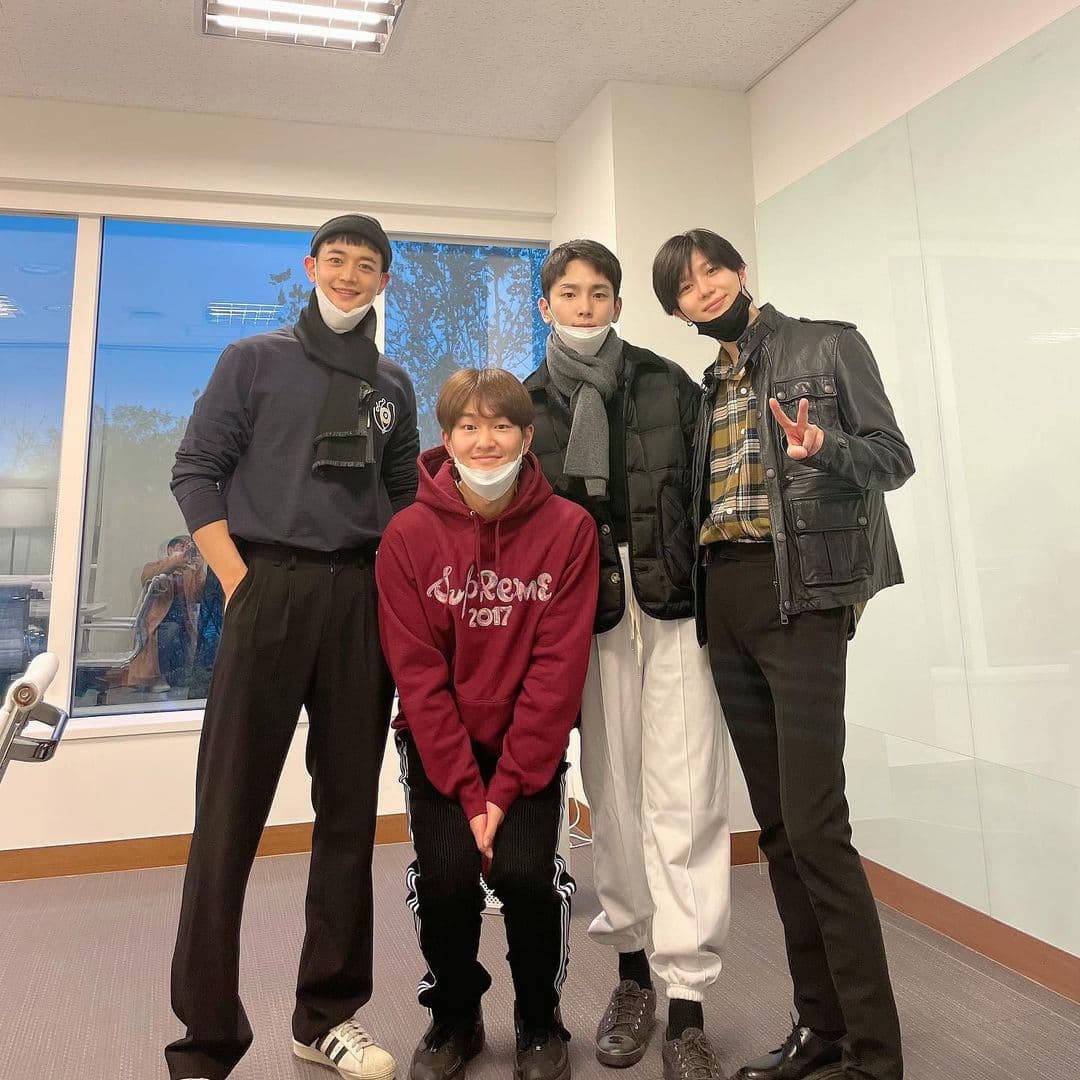 Image Source instagram | shinee