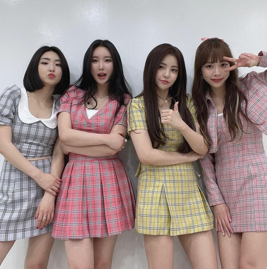 instagram | bravegirls.official