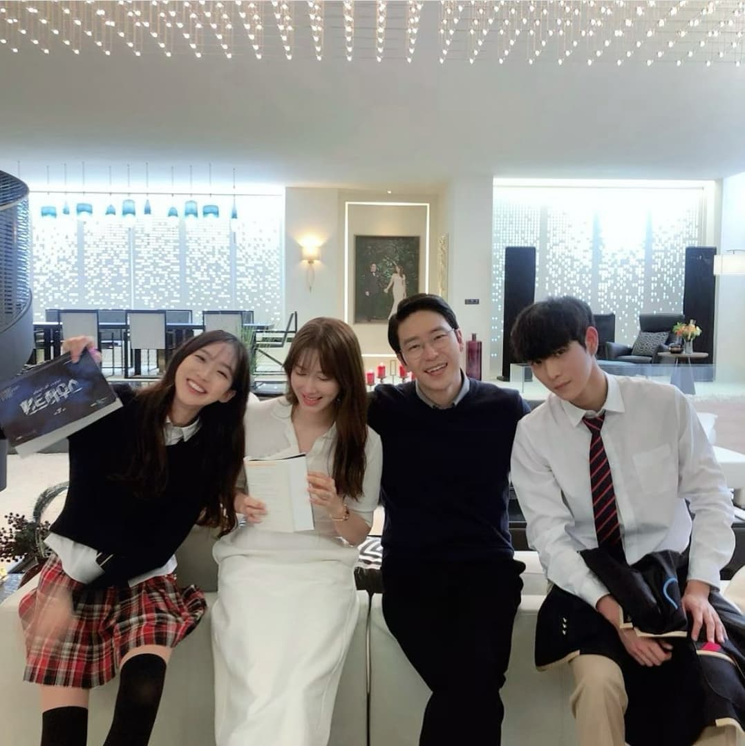 instagram | e.jiah