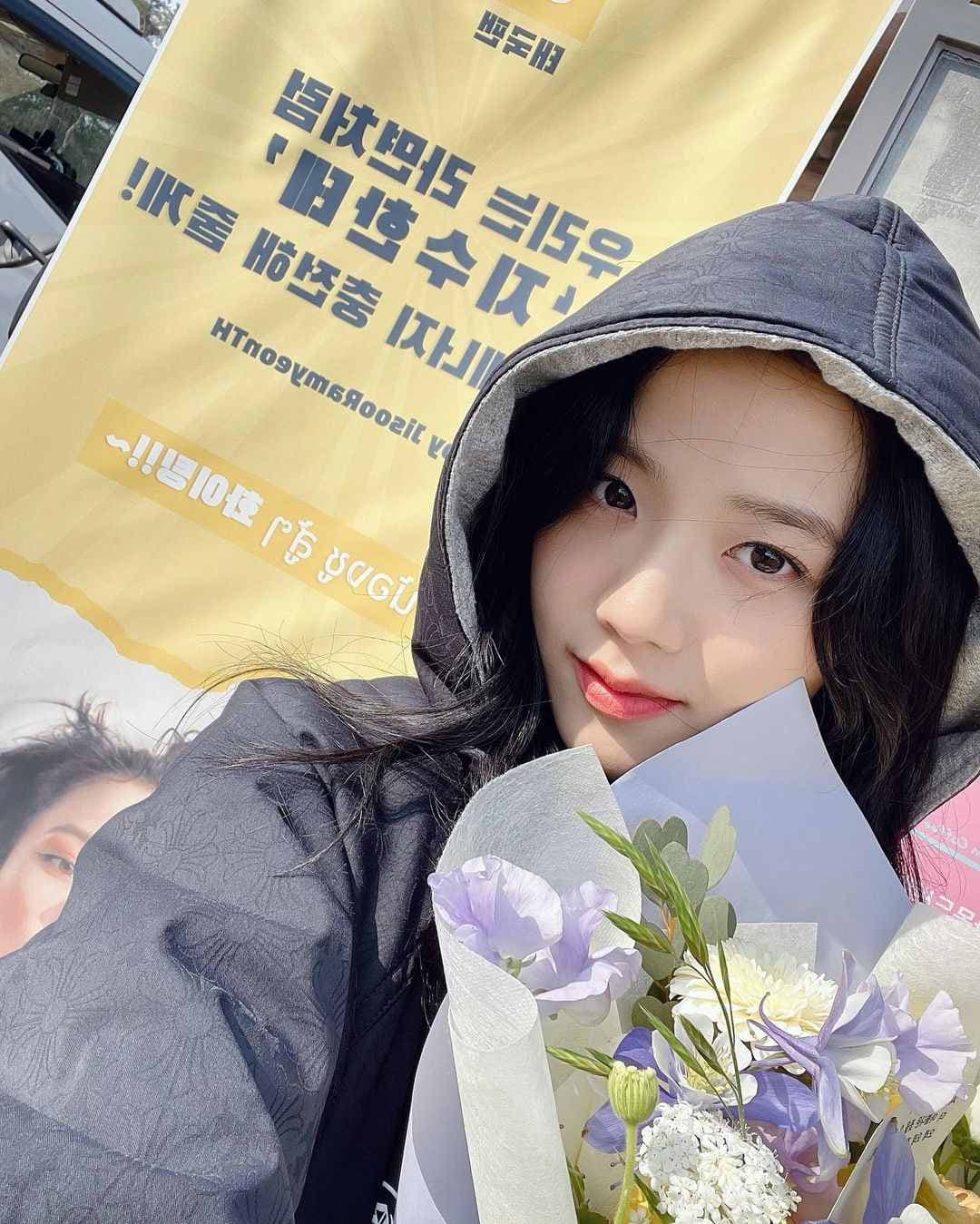 Image Source instagram | sooyaaa__