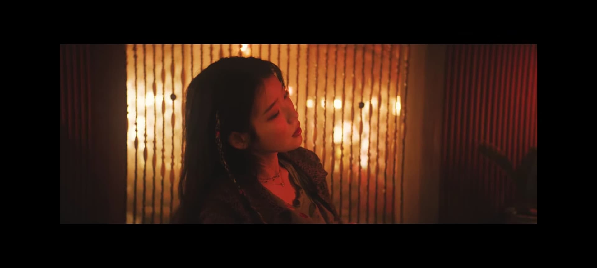 Youtube | 이지금 [IU Official]