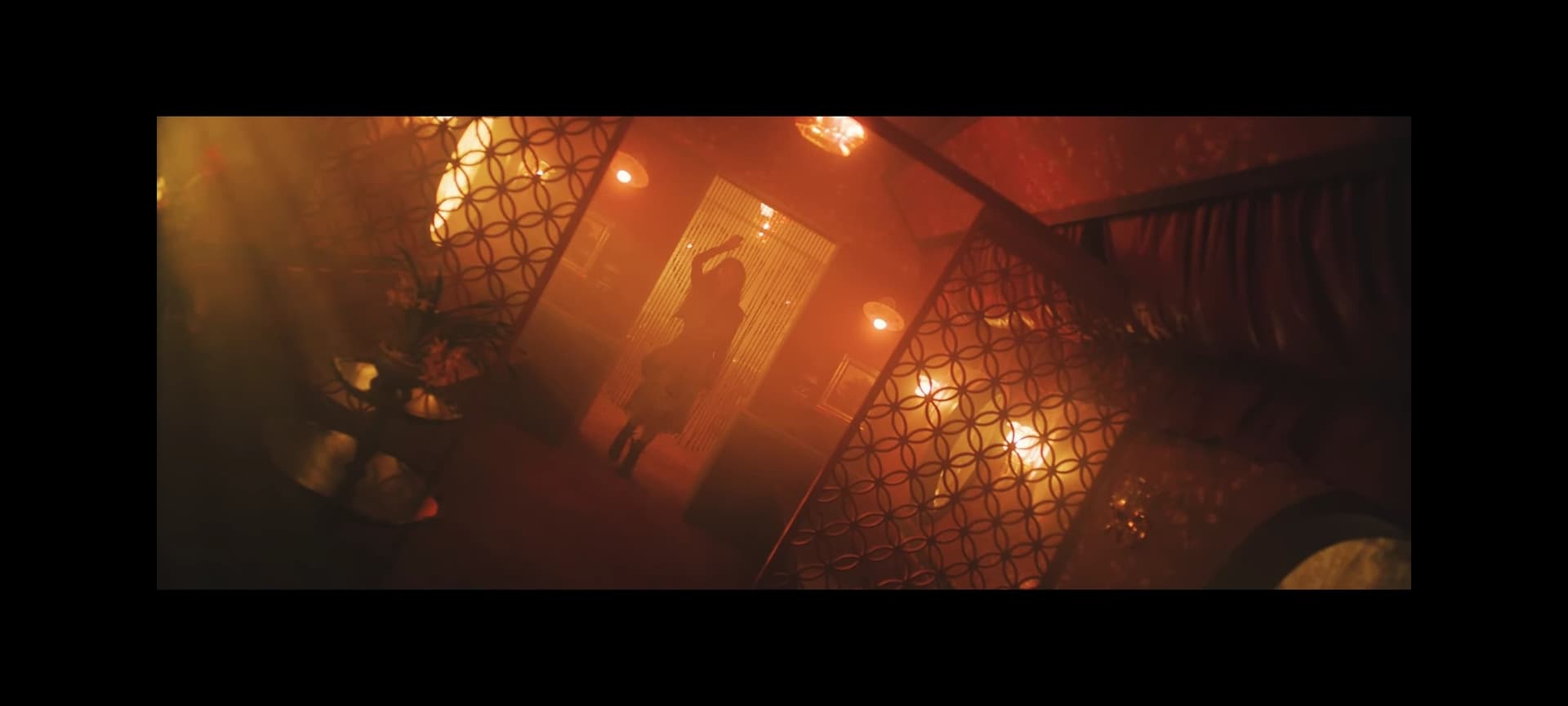 Youtube | 이지금 [IU Official]