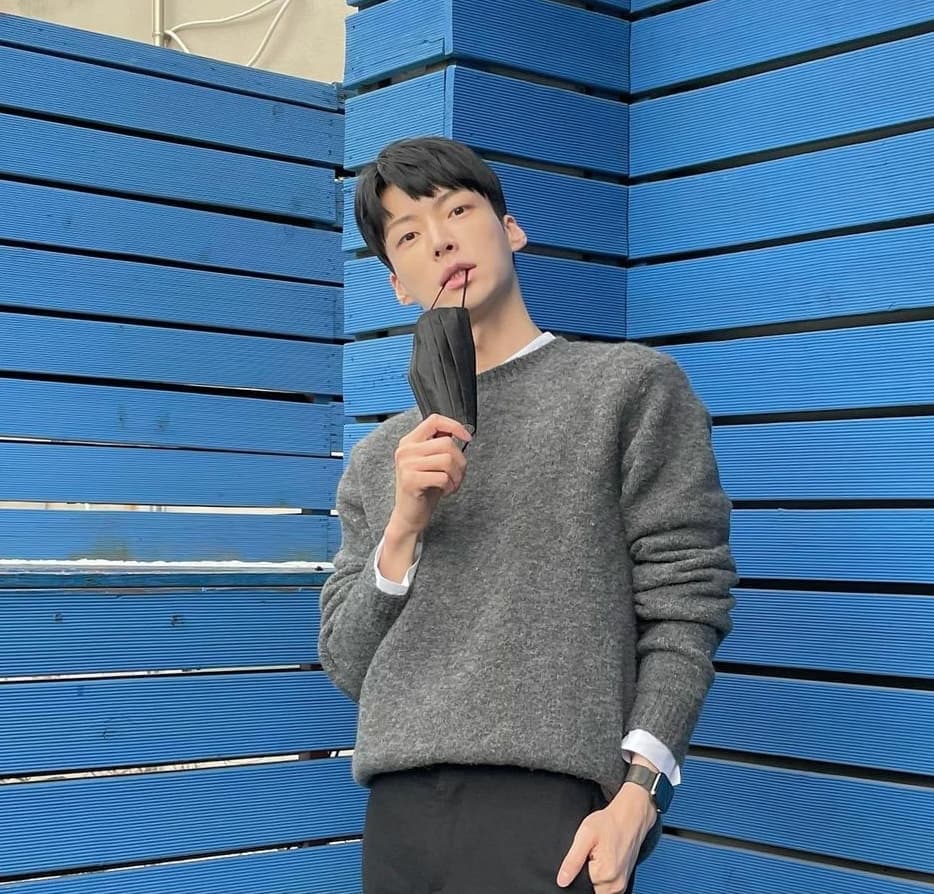 instagram | aagbanjh