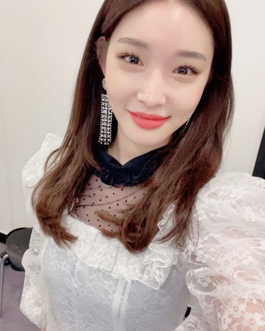 Image Source instagram | chungha_official