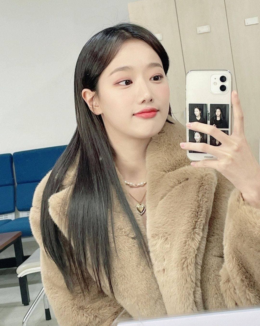 Image Source_Instagram | official.april