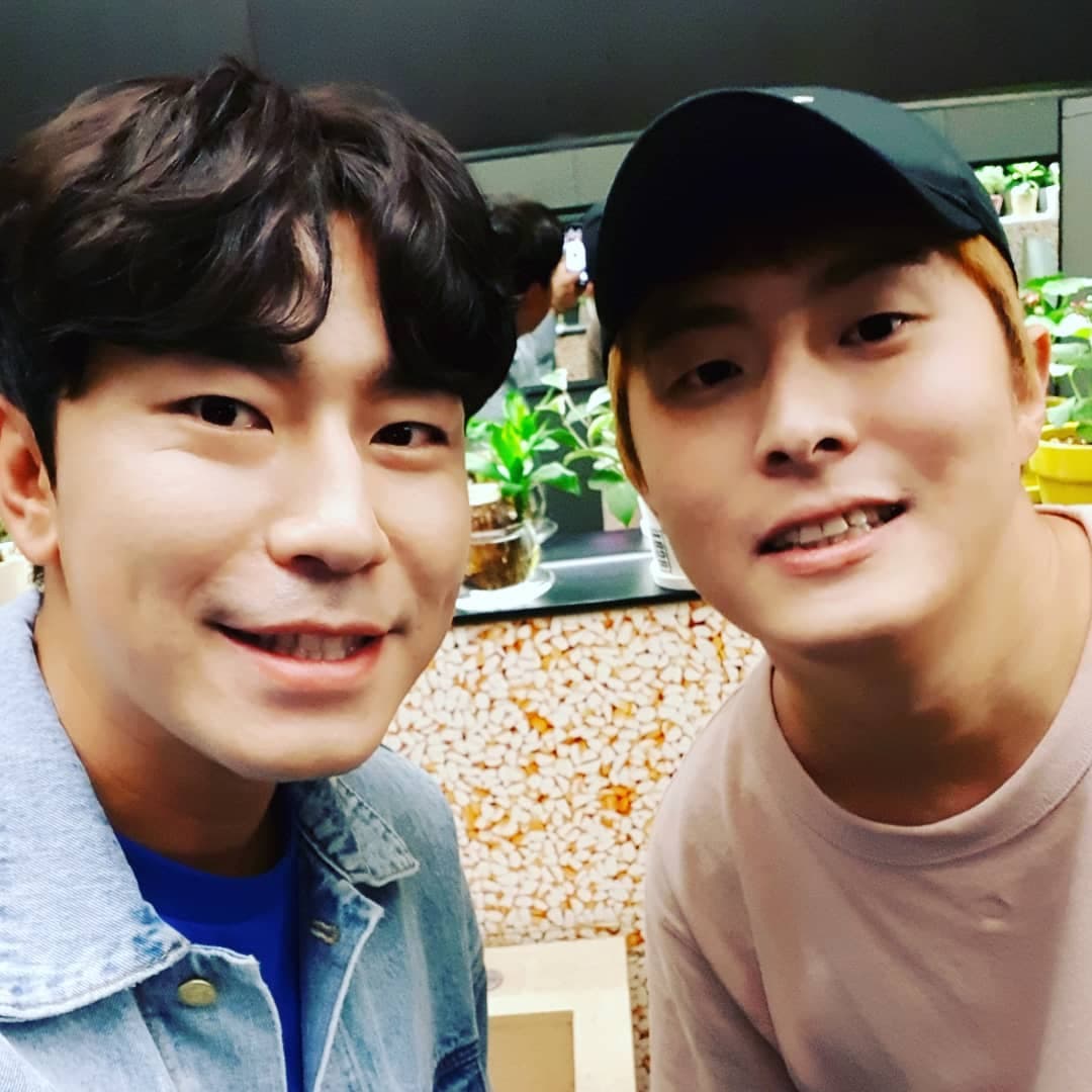 Image Source_Instagram | lee_si_eon