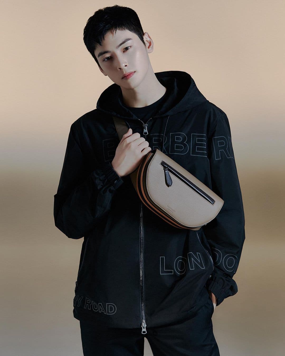 Image Source_Instagram | eunwo.o_c