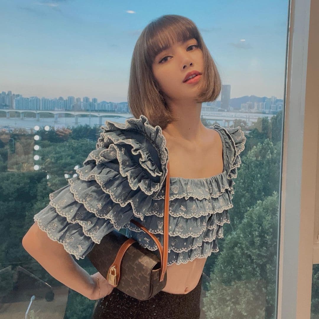 instagram | lalalalisa_m