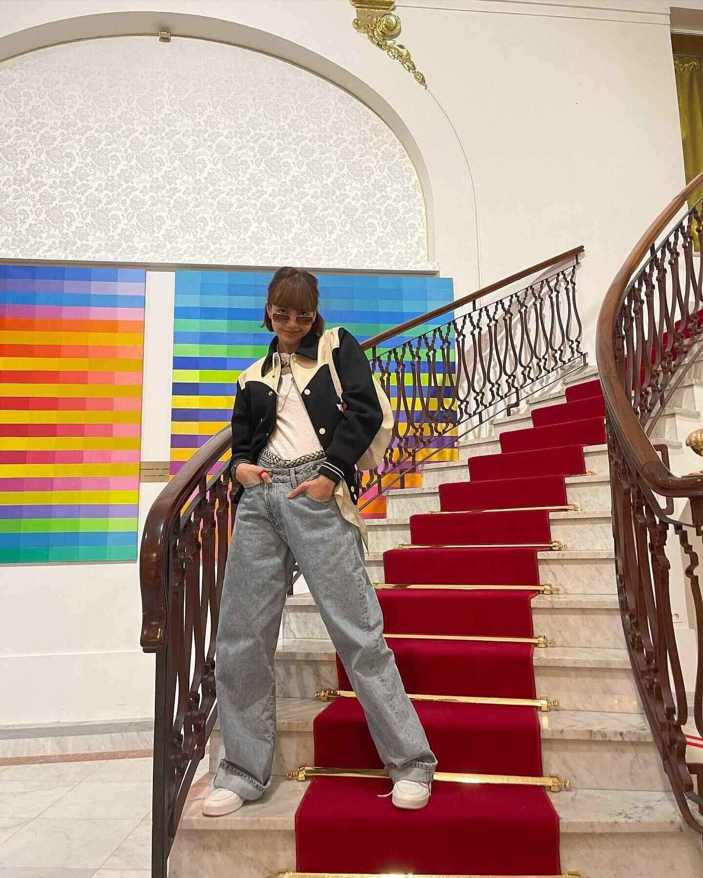 LISA Instagram