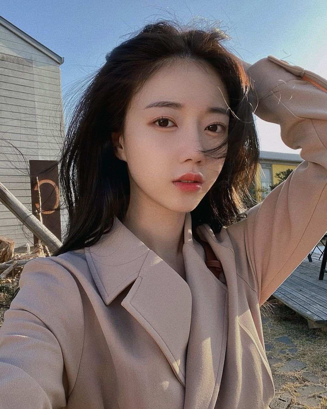 Image Source_Instagram | bh.e