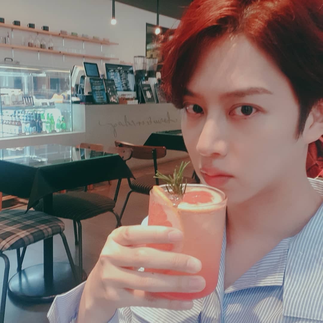 https://www.instagram.com/kimheenim/