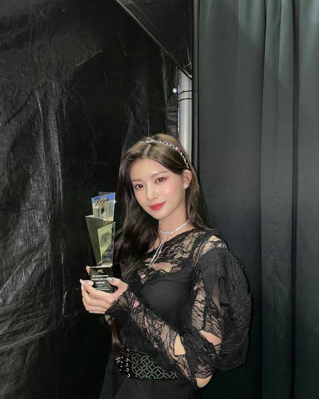 Image Source_Instagram | official_everglow