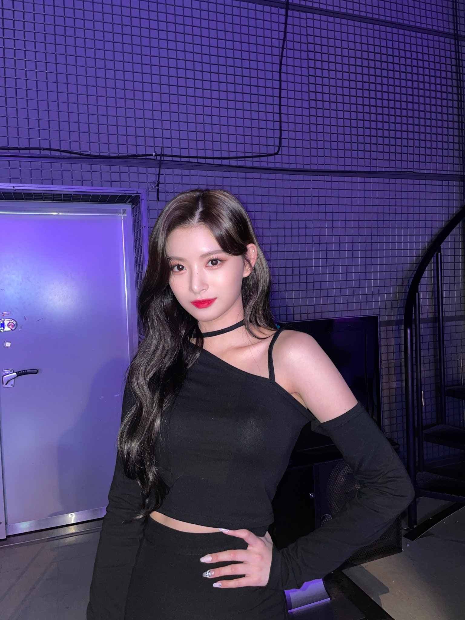 Image Source_Twitter | EVERGLOW_twt