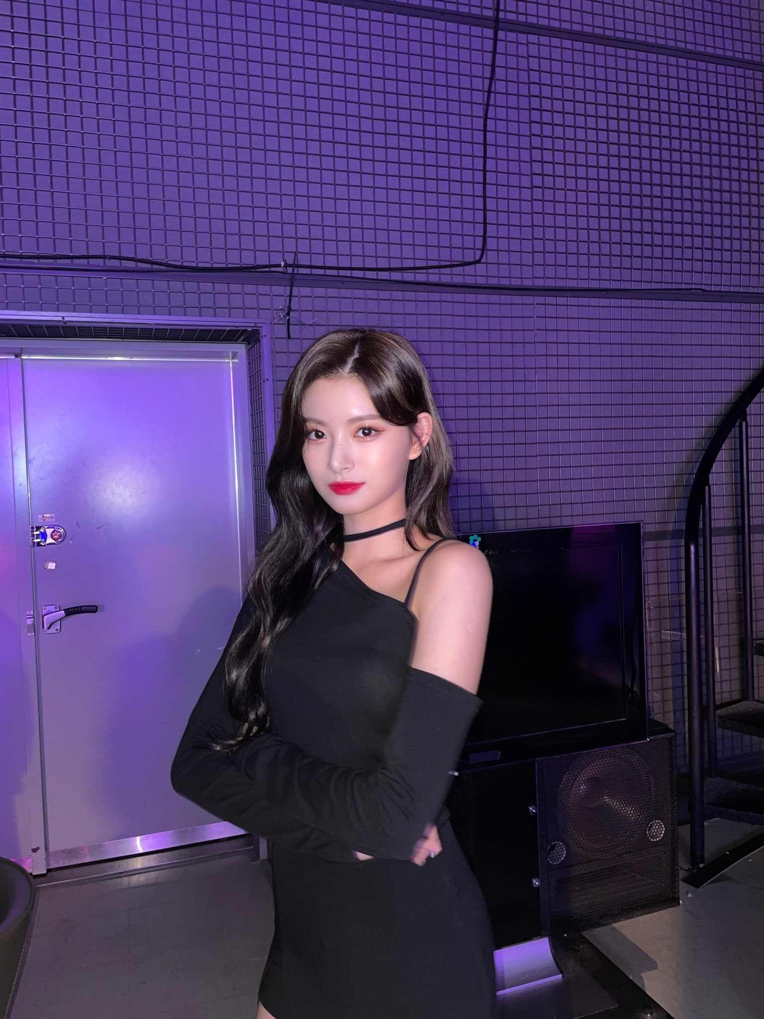 Image Source_Twitter | EVERGLOW_twt