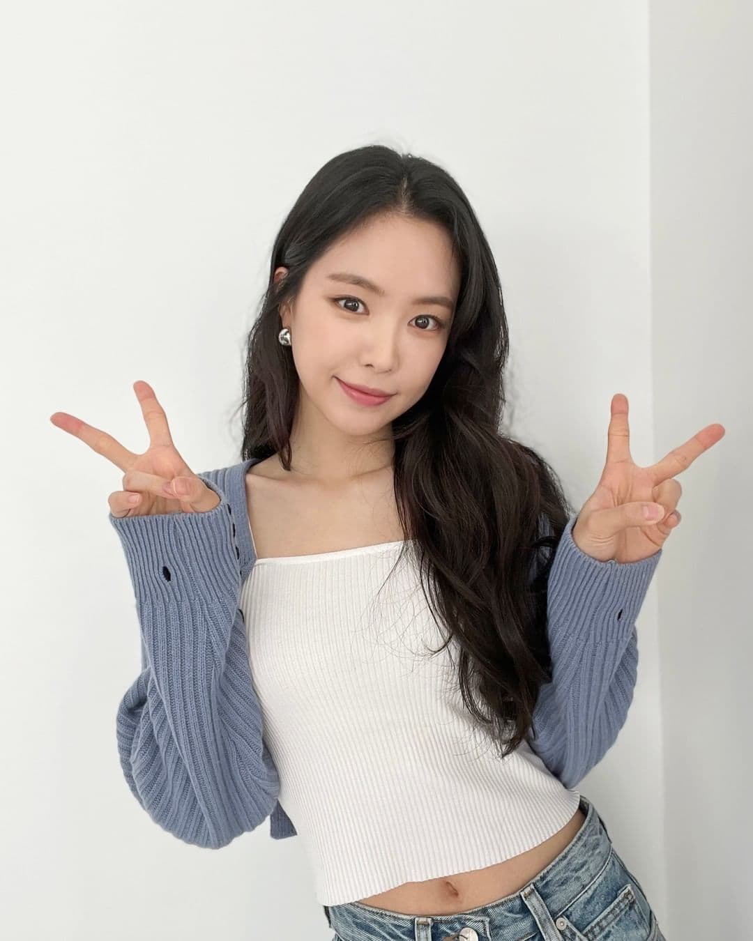 Image Source_Instagram | official.apink2011