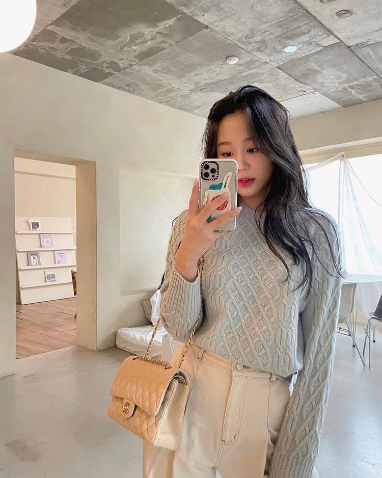 Image Source_Instagram | julesjylee